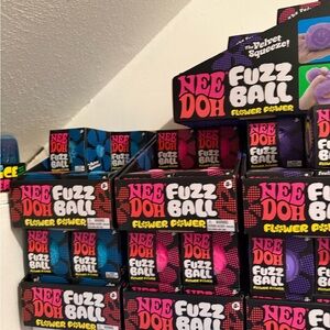 Nee Doh Fuzz Ball Flower Power Toy - Blue and Pink